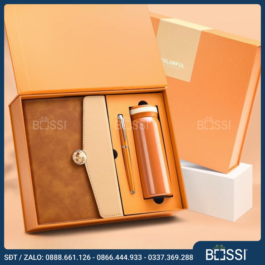 bo-giftset-3-san-pham-in-an-logo-theo-yeu-cau