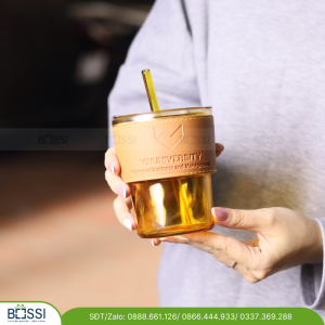 Cốc sứ logo VinUniversity