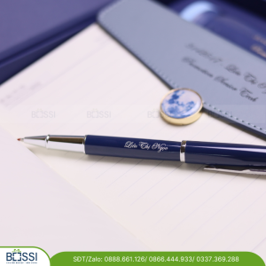 Bộ Giftset Sổ + Bút + Bình Logo Dream Club