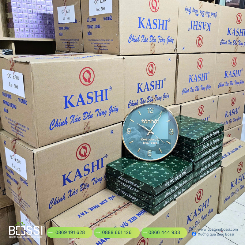 Đồng Hồ Treo Tường In Logo Tânhà
