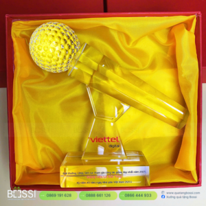 Cúp Pha Lê Micro Vinh Danh Viettel