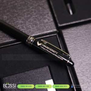 Giftset Bút + Túi Đựng Thẻ VinUni